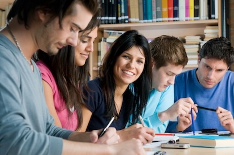 Assurance individuelle scolaire pour la fac